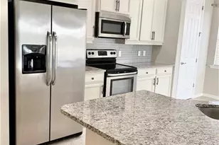 26181 Palace Ln, Bonita Springs, FL 34135 - Photo 6