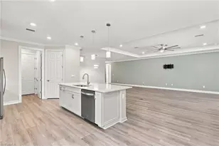 28140 Captiva Shell Loop, Bonita Springs, FL 34135 - Photo 8