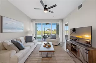 7915 Mahogany Run Ln, Naples, FL 34113 - Photo 4