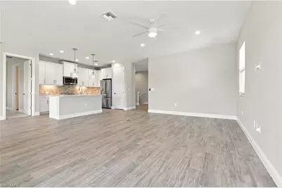 2626 Seychelles Cir #1405, Naples, FL 34112 - Photo 4
