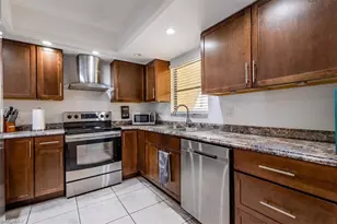 8751 Lateen Ln, Fort Myers, FL 33919 - Photo 14