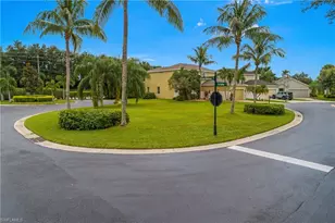 12835 Fox Hollow Cir, Fort Myers, FL 33912 - Photo 2