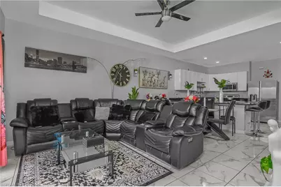 4630 27th St SW, Lehigh Acres, FL 33973 - Photo 8