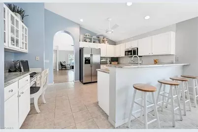 8439 Hollow Brook Cir, Naples, FL 34119 - Photo 6