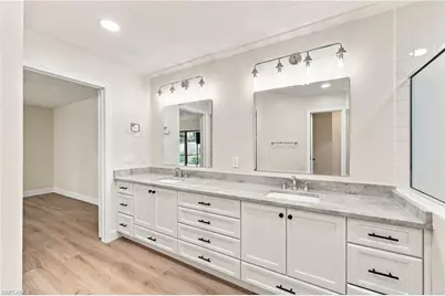 857 Reef Point Cir, Naples, FL 34108 - Photo 12