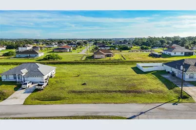 2300 Christopher Ave N, Lehigh Acres, FL 33971 - Photo 2