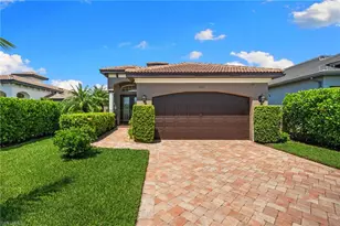 551 99th Ave N, Naples, FL 34108 - Photo 1