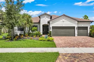 9151 Snowy Owl Wy, Naples, FL 34120 - Photo 10