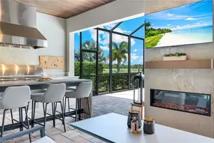 9151 Snowy Owl Wy, Naples, FL 34120 - Photo 6