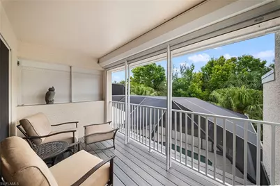 392 Carlton Pl #3, Naples, FL 34108 - Photo 8
