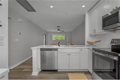 1071 Pine Isle Ln #1071, Naples, FL 34112 - Photo 6