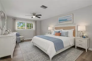 1071 Pine Isle Ln, Naples, FL 34112 - Photo 12