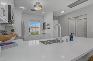 1071 Pine Isle Ln, Naples, FL 34112 - Photo 2