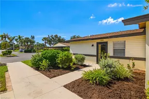1071 Pine Isle Ln, Naples, FL 34112 - Photo 20