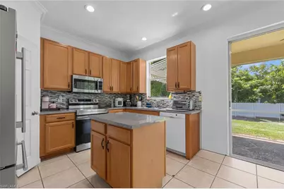 8192 New Jersey Blvd, Fort Myers, FL 33967 - Photo 14