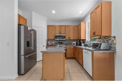 8192 New Jersey Blvd, Fort Myers, FL 33967 - Photo 16