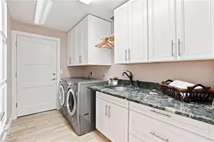 201 Palmetto Dunes Cir, Naples, FL 34113 - Photo 24