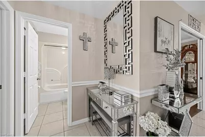 380 Gabriel Cir #8, Naples, FL 34104 - Photo 18