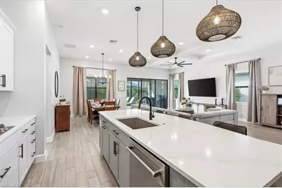 9831 Everglades Dr, Naples, FL 34120 - Photo 14