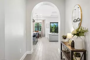 9831 Everglades Dr, Naples, FL 34120 - Photo 8