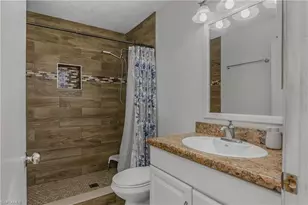 8381 S Haven Ln, Fort Myers, FL 33919 - Photo 6