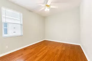 436 Crossfield Cir, Naples, FL 34104 - Photo 16