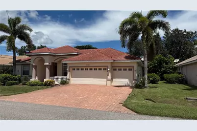 10601 Sir Michaels Place Dr, Bonita Springs, FL 34135 - Photo 1