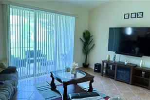 10601 Sir Michaels Pl Dr, Bonita Springs, FL 34135 - Photo 8
