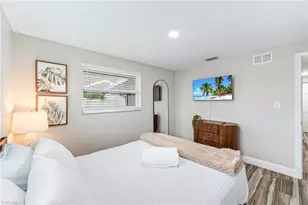 668 97th Ave N, Naples, FL 34108 - Photo 10