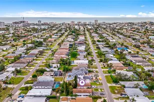 668 97th Ave N, Naples, FL 34108 - Photo 48