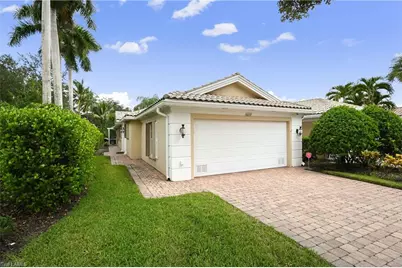 28023 Dorado Dr, Bonita Springs, FL 34135 - Photo 2