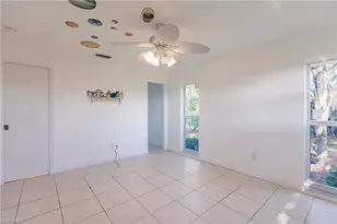 217 Yorkshire Ct, Naples, FL 34112 - Photo 22