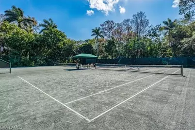 105 Clubhouse Ln #389, Naples, FL 34105 - Photo 40