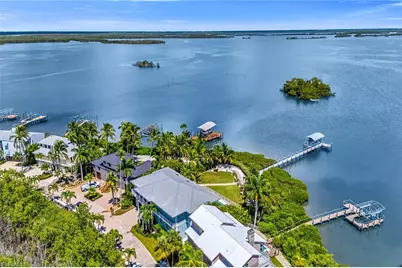 21471 Widgeon Ter, Fort Myers Beach, FL 33931 - Photo 48