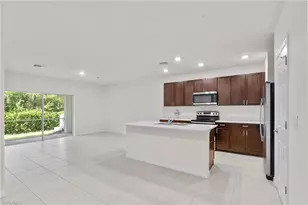 15535 Wildflower Cir, Naples, FL 34119 - Photo 2