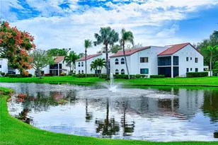 559 Beachwalk Cir, Naples, FL 34108 - Photo 4