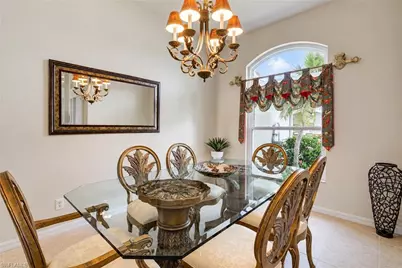 927 SW 28th Ter, Cape Coral, FL 33914 - Photo 4