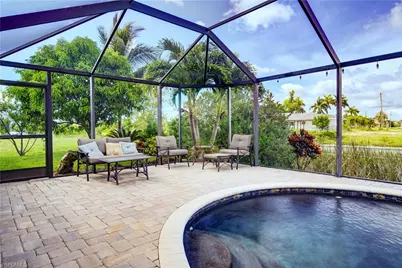 927 SW 28th Ter, Cape Coral, FL 33914 - Photo 34