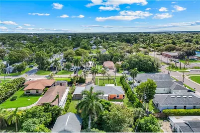 27624 Pullen Ave, Bonita Springs, FL 34135 - Photo 24