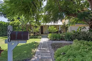 680 8th Ave S, Naples, FL 34102 - Photo 4