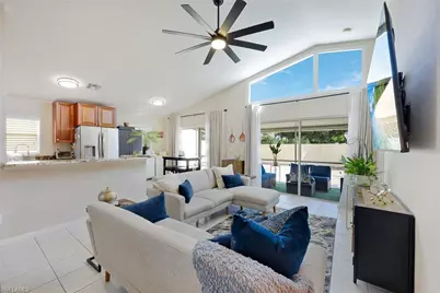 5018 Eclipse Ct, Naples, FL 34104 - Photo 6
