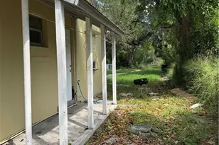3131 Market St, Fort Myers, FL 33916 - Photo 10