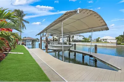 375 Germain Ave, Naples, FL 34108 - Photo 40