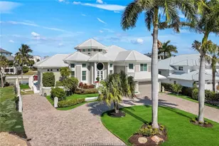 375 Germain Ave, Naples, FL 34108 - Photo 44