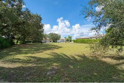 157 Venus Cay, Naples, FL 34114 - Photo 8