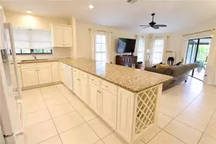 13010 Parktree Ct, Naples, FL 34110 - Photo 2