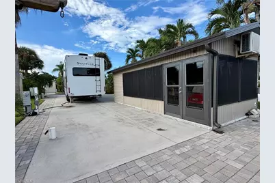 1322 Silver Lakes Blvd, Naples, FL 34114 - Photo 8