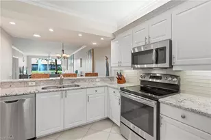 1615 Windy Pines Dr, Naples, FL 34112 - Photo 10