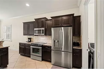 10534 Yorkstone Dr, Bonita Springs, FL 34135 - Photo 16