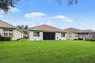 10534 Yorkstone Dr, Bonita Springs, FL 34135 - Photo 26